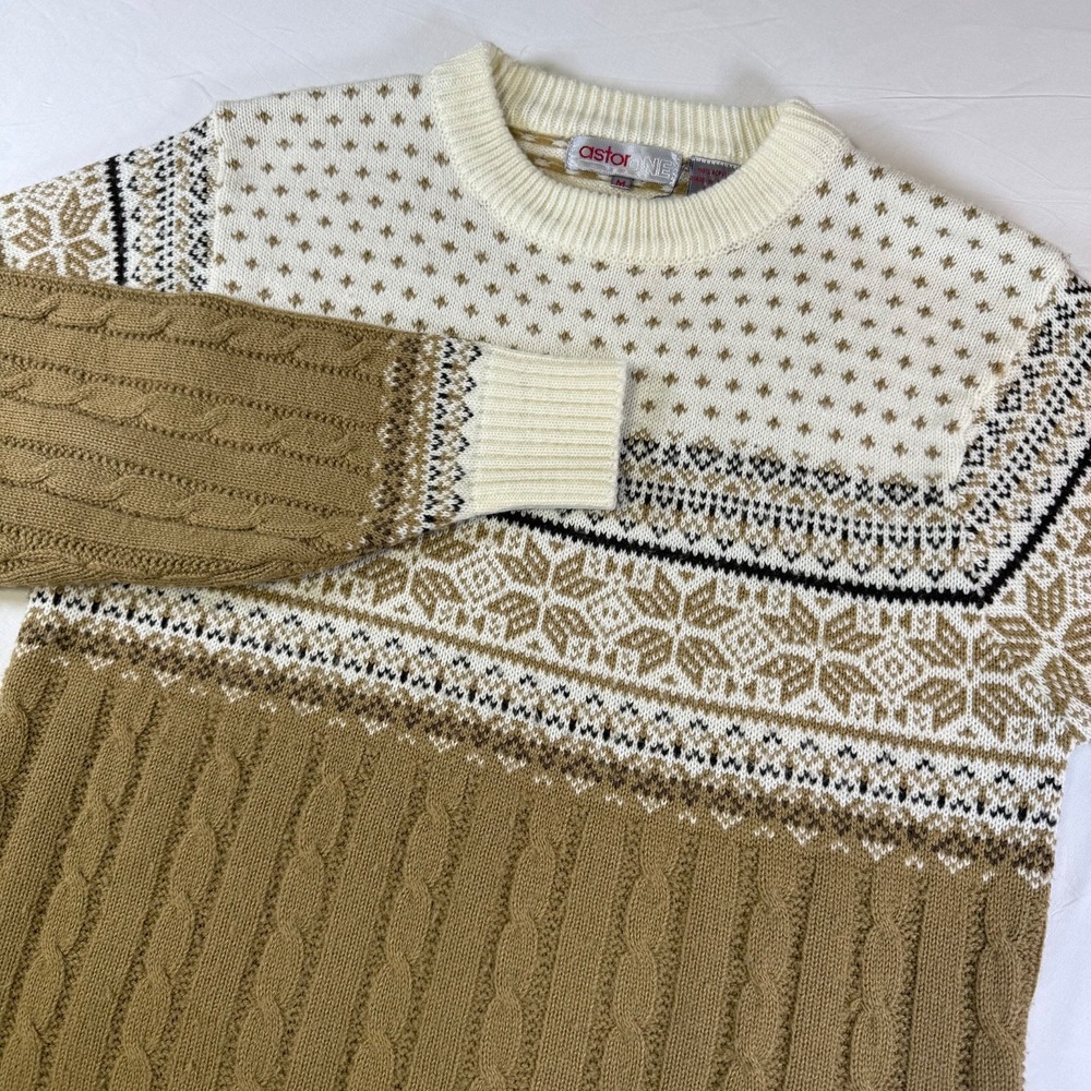 Vintage 90s Astor One Winter Sweater Fair Isle Snowflake Men's Size Med